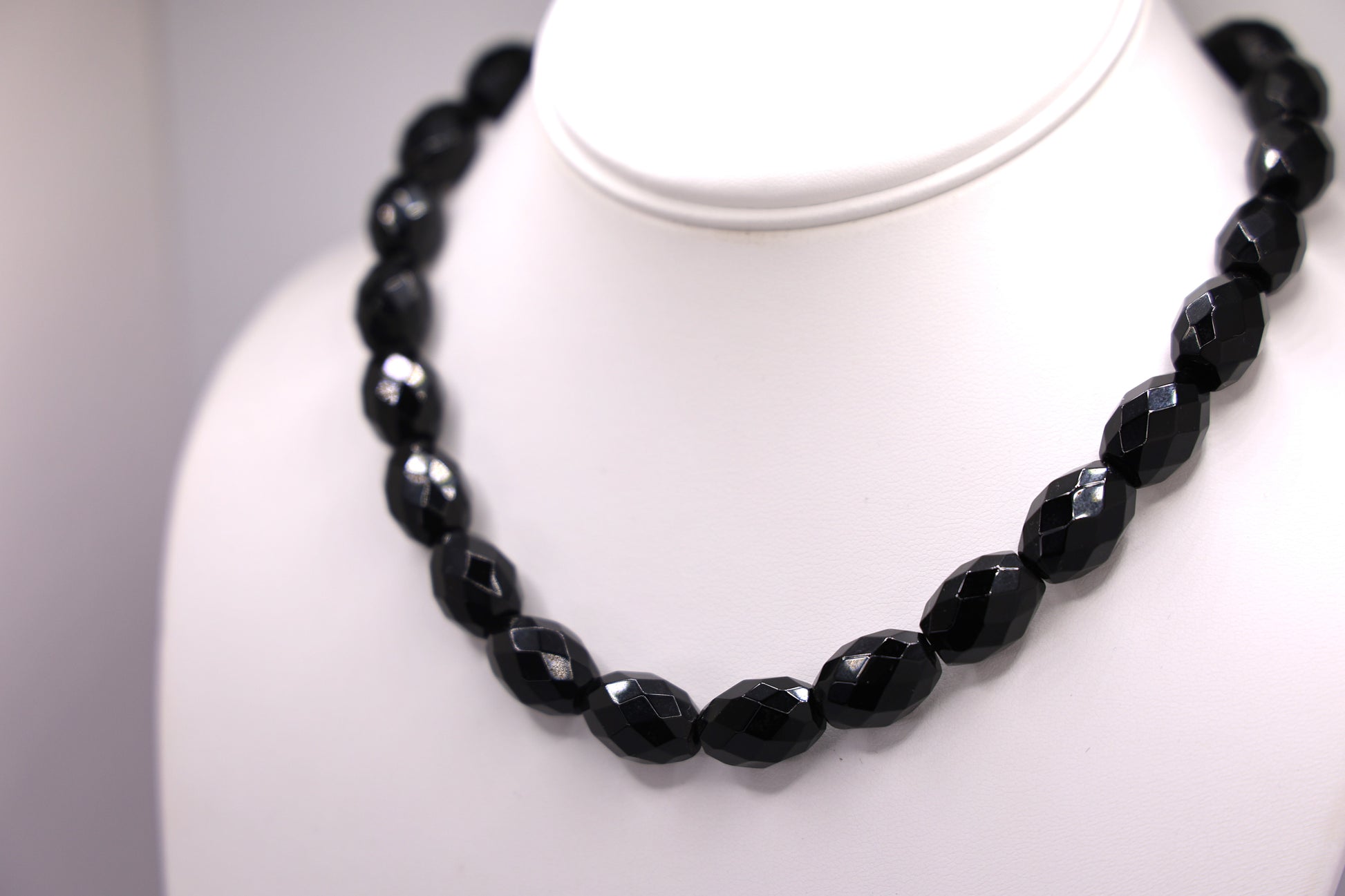 Black agate necklace image 3