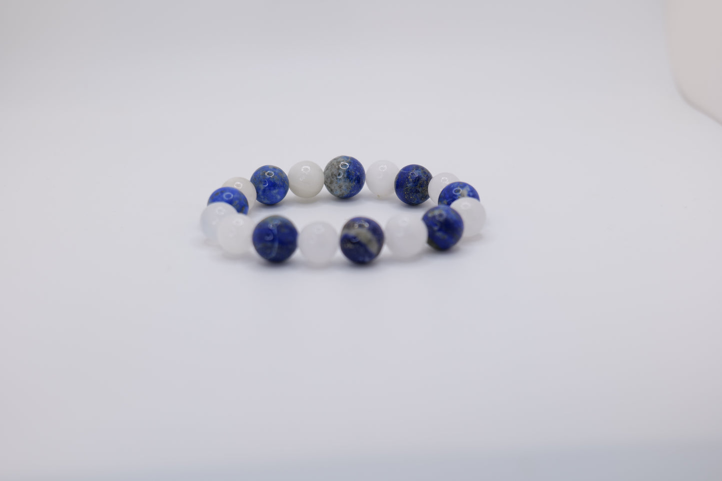 Large Lapis Lazuli Bracelet with White Marble