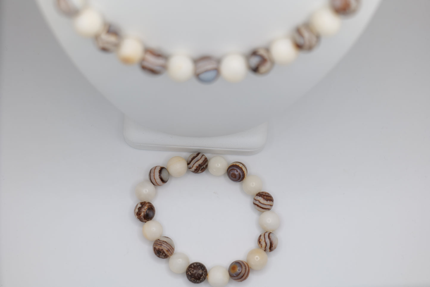 White Marble and Onyx Beaded Jewelry Set