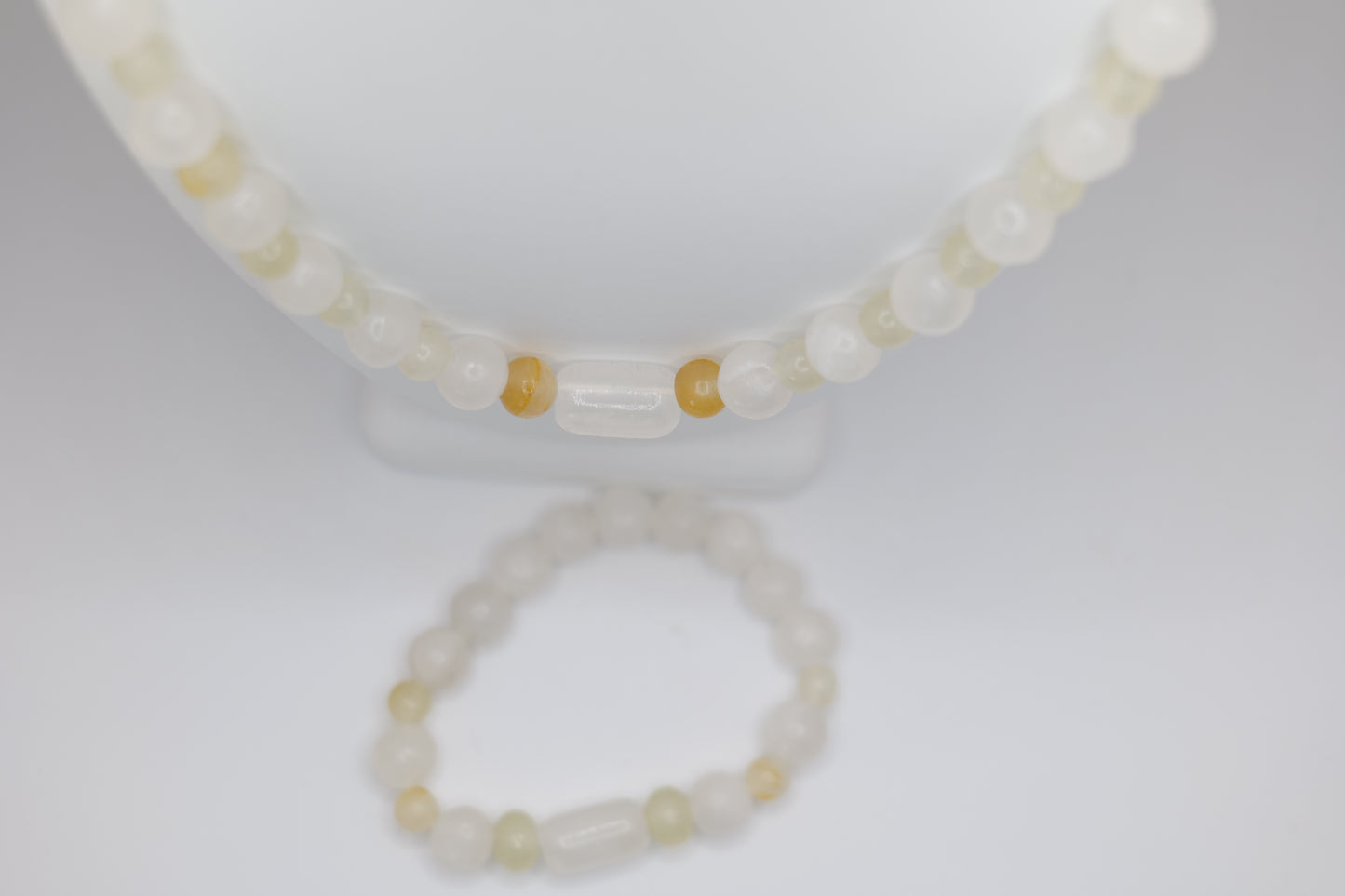 White Marble and Onyx Centerpiece Jewelry Set