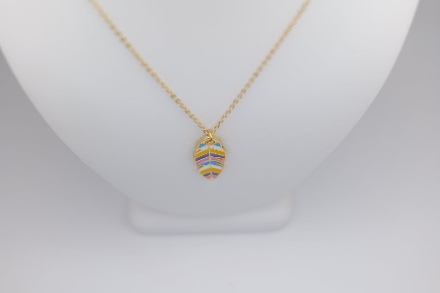 Necklace with Colorful Feather Pendant