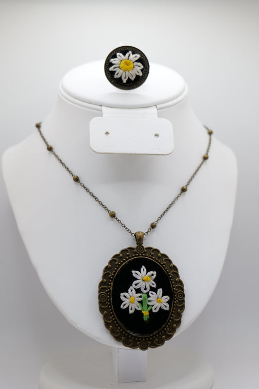 Floral Embroidery Necklace and Ring Set