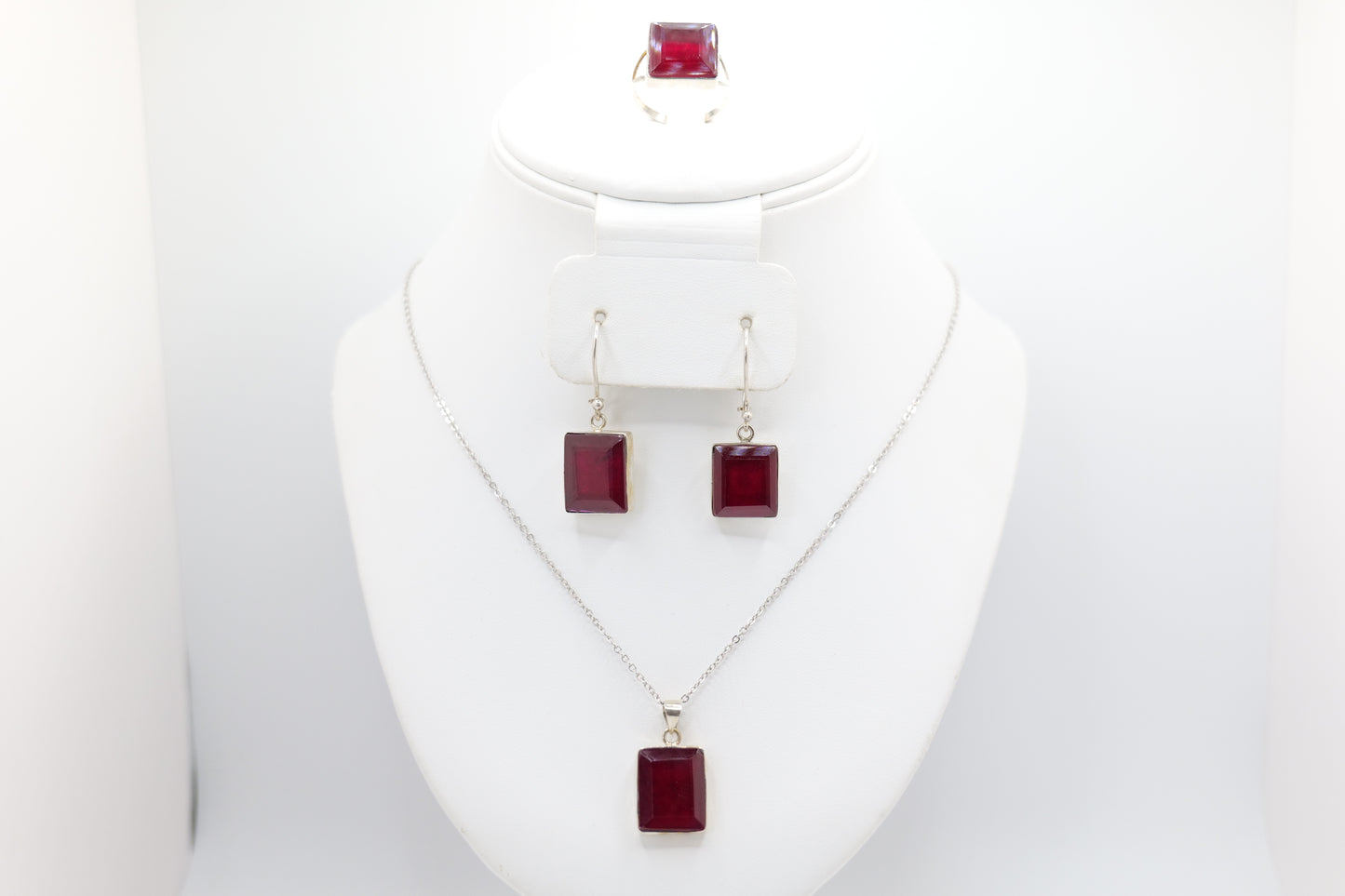 Ruby and sterling silver jewelry set image 0
